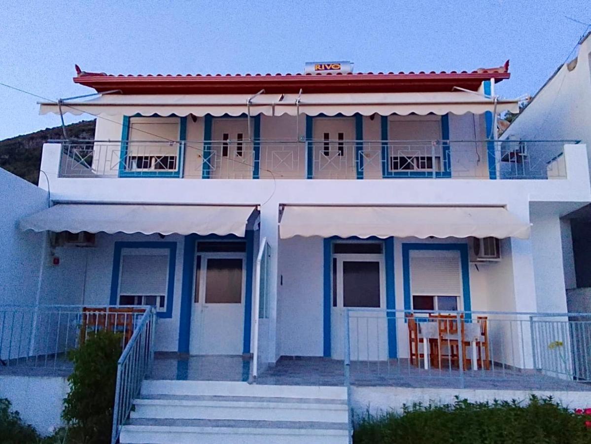 보르쉬 Vila Gusti 게스트하우스 외부 사진